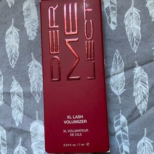 Dermelect XL Lash Volumizer